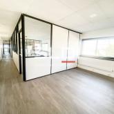 Locaux d'activités A LOUER - CHASSIEU - 1 150 m²