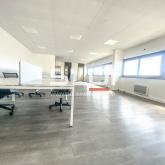 Locaux d'activités A LOUER - CHASSIEU - 1 150 m²
