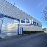 Locaux d'activités A LOUER - CHASSIEU - 1 150 m²