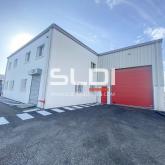 Locaux d'activités A LOUER - CHASSIEU - 686 m² Locaux d'activités A LOUER - CHASSIEU - 686 m²