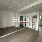 Commerces A VENDRE OU A LOUER - NEUVILLE SUR SAONE - 66 m²