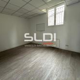 Commerces A VENDRE OU A LOUER - NEUVILLE SUR SAONE - 66 m²