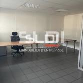 Locaux d'activités A LOUER - VENISSIEUX - 794 m²