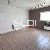 Locaux d'activités A LOUER - HEYRIEUX - 950 m² Locaux d'activités A LOUER - HEYRIEUX - 950 m²