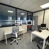Bureaux A LOUER - LIMAS - 107 m² Bureaux A LOUER - LIMAS - 107 m²