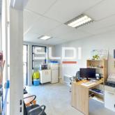 Locaux d'activités A LOUER - LYON - 416 m² Locaux d'activités A LOUER - LYON - 416 m²