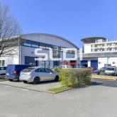 Locaux d'activités A LOUER - LYON - 416 m² Locaux d'activités A LOUER - LYON - 416 m²