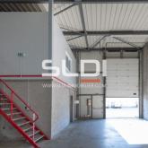 Locaux d'activités A LOUER - RILLIEUX LA PAPE - 135 m²