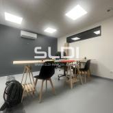 Locaux d'activités A VENDRE OU A LOUER - TREVOUX - 464 m² Locaux d'activités A VENDRE OU A LOUER - TREVOUX - 464 m²