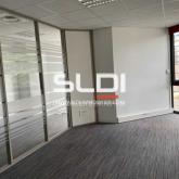 Bureaux A LOUER - VENISSIEUX - 106 m² Bureaux A LOUER - VENISSIEUX - 106 m²