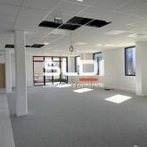 Bureaux A LOUER - VENISSIEUX - 106 m² Bureaux A LOUER - VENISSIEUX - 106 m²