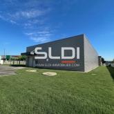 Locaux d'activités A LOUER - VOURLES - 870 m² Locaux d'activités A LOUER - VOURLES - 870 m²