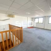 Locaux d'activités A LOUER - VAULX EN VELIN - 891 m²