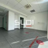 Bureaux A VENDRE - CRAPONNE - 60 m² Bureaux A VENDRE - CRAPONNE - 60 m²