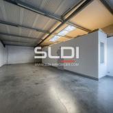 Locaux d'activités A LOUER - JONAGE - 1 657 m² Locaux d'activités A LOUER - JONAGE - 1 657 m²