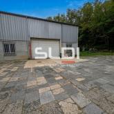 Locaux d'activités A LOUER - SAINT ETIENNE - 1 050 m²