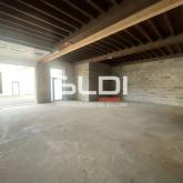 Locaux d'activités A VENDRE - SEREZIN DU RHONE - 607 m² Locaux d'activités A VENDRE - SEREZIN DU RHONE - 607 m²