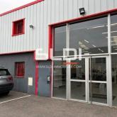 Locaux d'activités A LOUER - CHASSIEU - 328 m² Locaux d'activités A LOUER - CHASSIEU - 328 m²