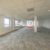 Bureaux A VENDRE OU A LOUER - MONTLUEL - 1 311 m²