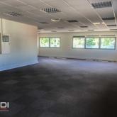 Bureaux A LOUER - SAINT PRIEST - 575 m²