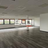 Bureaux A LOUER - SAINT PRIEST - 1 216 m²