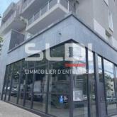 Commerces A VENDRE OU A LOUER - SATHONAY CAMP - 685 m²