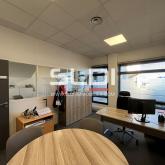 Locaux d'activités A LOUER - VAULX EN VELIN - 2 909 m² Locaux d'activités A LOUER - VAULX EN VELIN - 2 909 m²