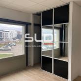 Locaux d'activités A LOUER - GENAS - 244 m²