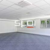 Bureaux A VENDRE - LISSIEU - 246 m²