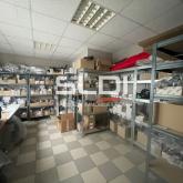 Locaux d'activités A LOUER - RILLIEUX LA PAPE - 340 m²
