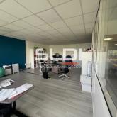 Locaux d'activités A LOUER - RILLIEUX LA PAPE - 170 m²