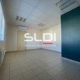 Locaux d'activités A LOUER - CHASSIEU - 297 m²