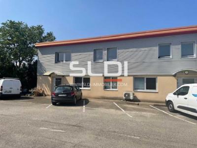 Bureaux A LOUER - CHASSIEU - 157 m²