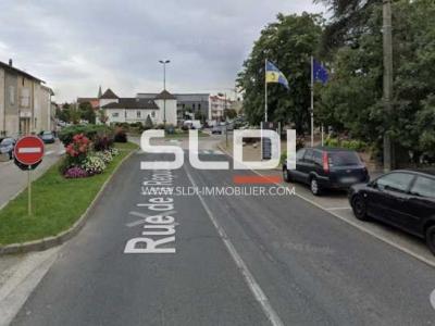 Commerces A LOUER - LA VERPILLIERE - 151 m²