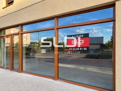 Commerces A LOUER - BRIGNAIS - 70 m²