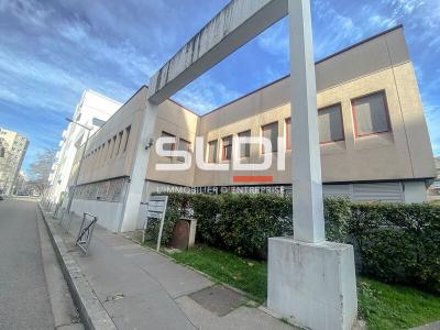 Activités A LOUER - LYON - 205 m²