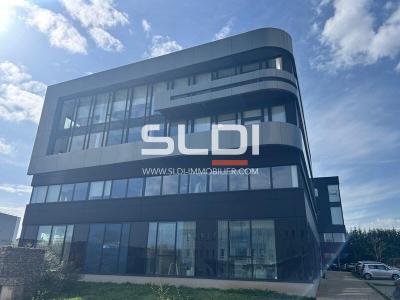 Bureaux A LOUER - LIMONEST - 217 m²