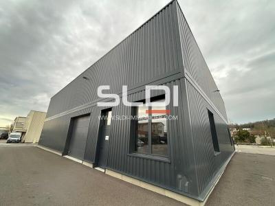 Locaux d'activités A LOUER - NEUVILLE SUR SAONE - 230 m²
