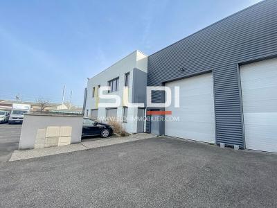 Locaux d'activités A LOUER - SAINT FONS - 265 m²