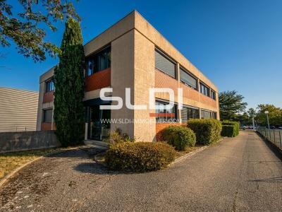 Bureaux A VENDRE OU A LOUER - LIMONEST - 650 m²