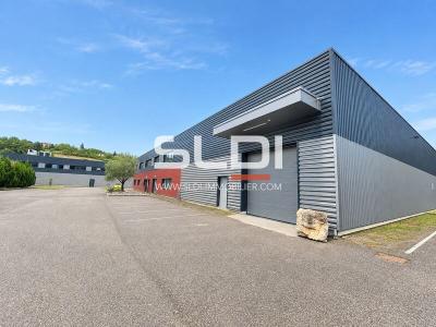 Locaux d'activités A LOUER - MARCILLY D'AZERGUES - 820 m²