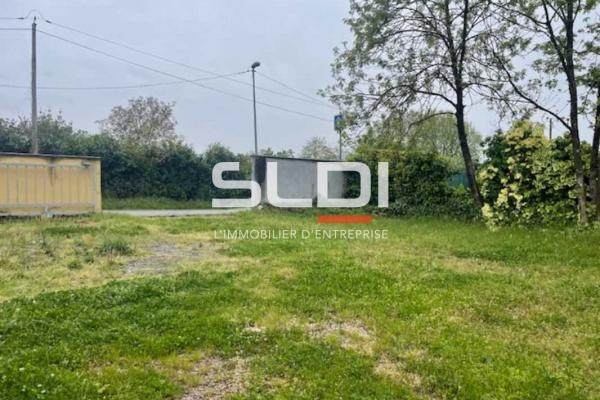 Commerces A LOUER - LIMAS - 514 m²