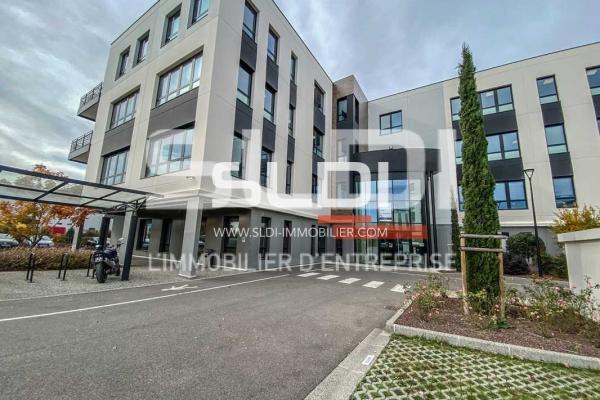 Bureaux A LOUER - GENAS - 554 m²