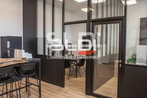 Bureaux A LOUER - CALUIRE ET CUIRE - 60 m²