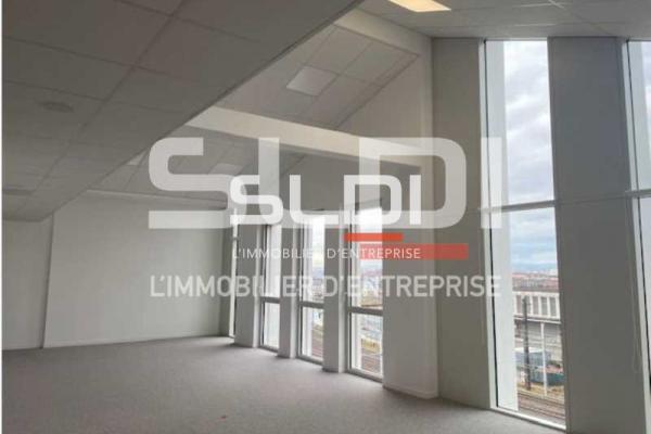 Bureaux A LOUER - LYON - 2 412 m²