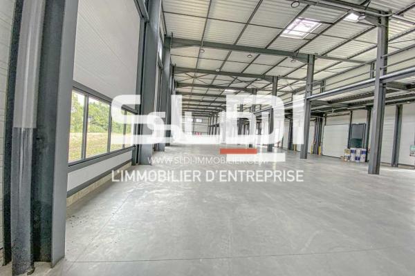 Locaux d'activités A LOUER - MEYZIEU - 1 531 m²