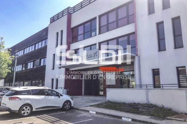 Bureaux A LOUER - SAINT PRIEST - 274 m²
