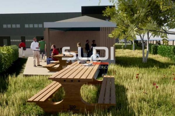 Locaux d'activités A VENDRE OU A LOUER - CLERIEUX - 2 032 m²