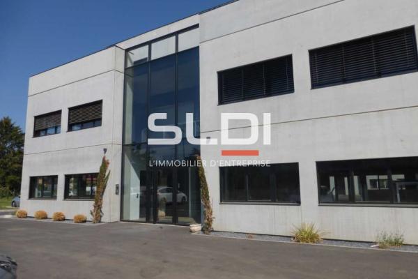Bureaux A LOUER - RILLIEUX LA PAPE - 56,49 m²