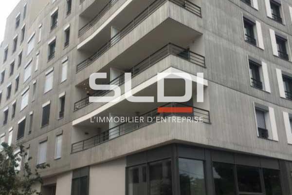 Commerces A LOUER - VILLEURBANNE - 249 m²